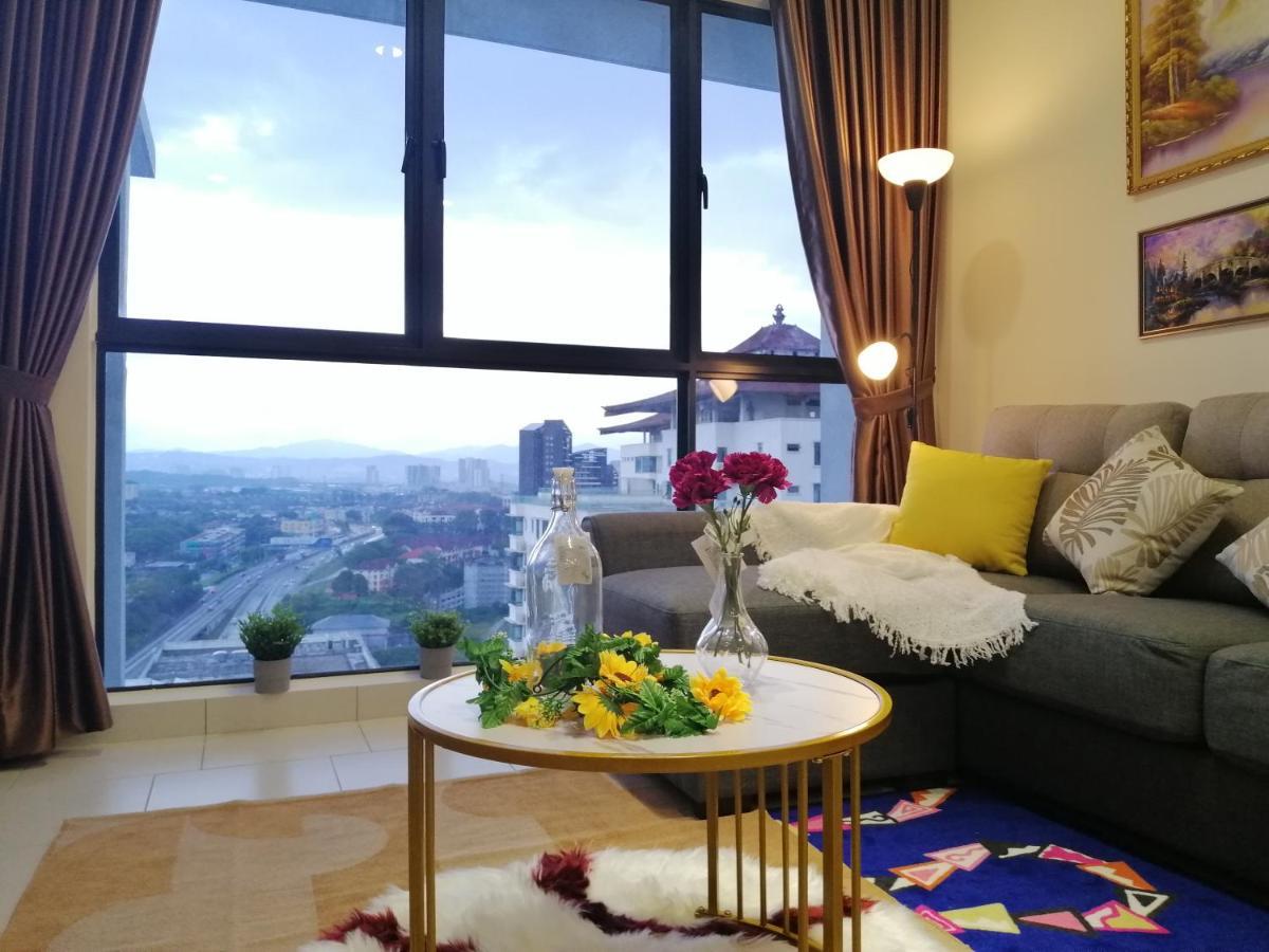 Astetica Residences @ Seri Kembangan Zewnętrze zdjęcie